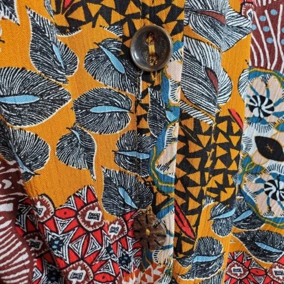 John Paul Richard Tie Front Blouse Womans Size XS Printed Rayon V Neck NEW - Picture 6 of 12